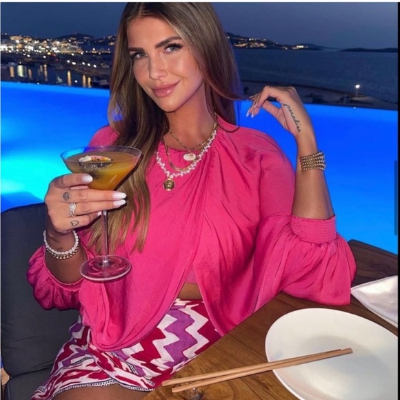 Zara Puff Sleeve Top Size Small